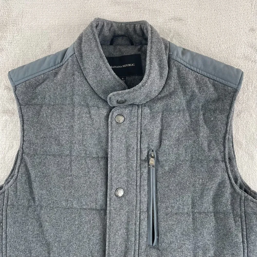Banana Republic Puffer Vest Men‎ Small Charcoal Grey Wool Blend Zip Snap Button